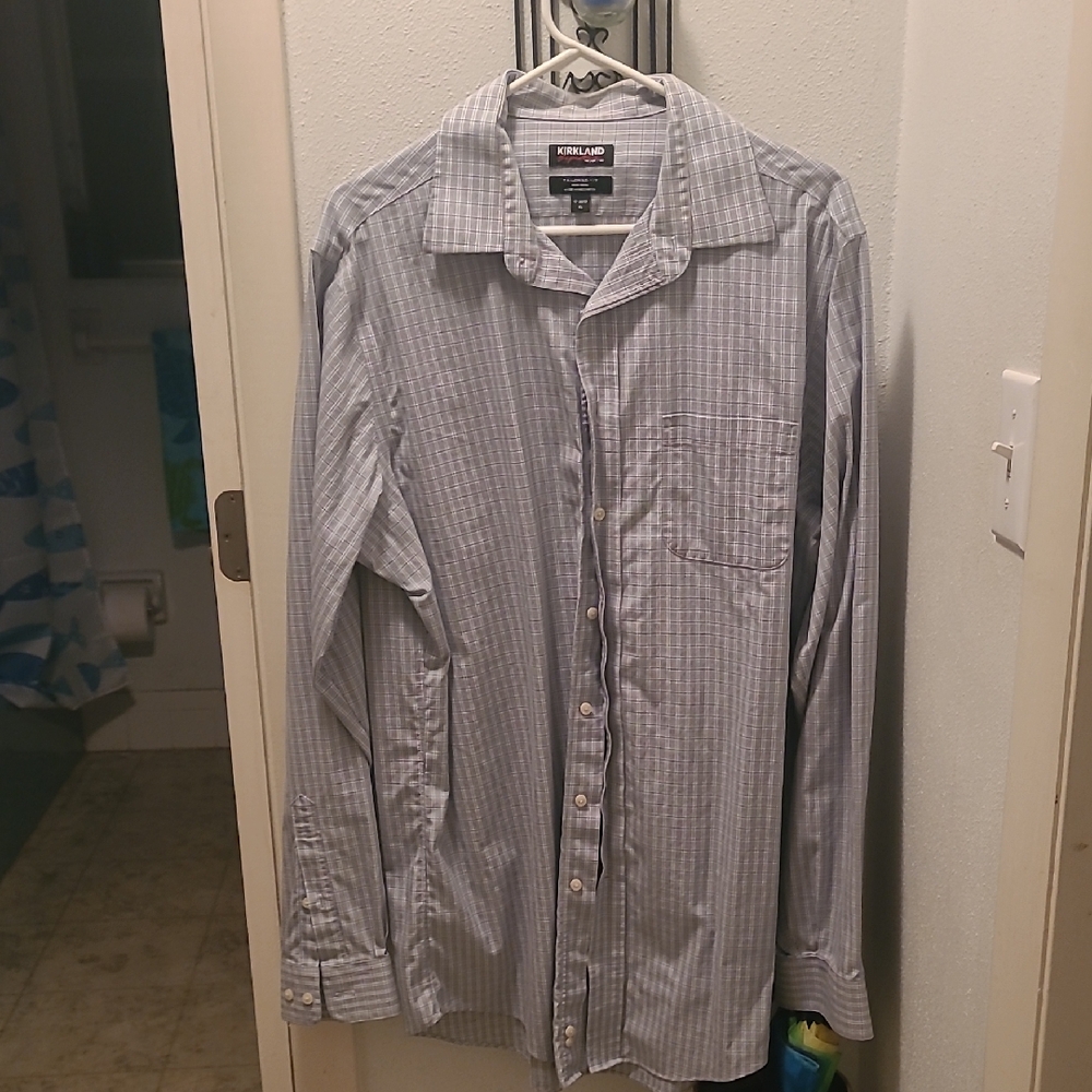 Kirkland Men's Gray Striped Shirt